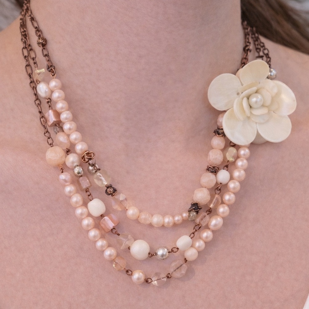 Multi strand beaded flower necklace